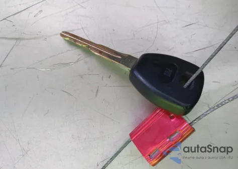 2002 Honda Accord 2.3 Lx из США, поврежденный, VIN 3HGCG665X2G702292